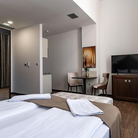 Apartmani Astral Šabac Buitenkant foto
