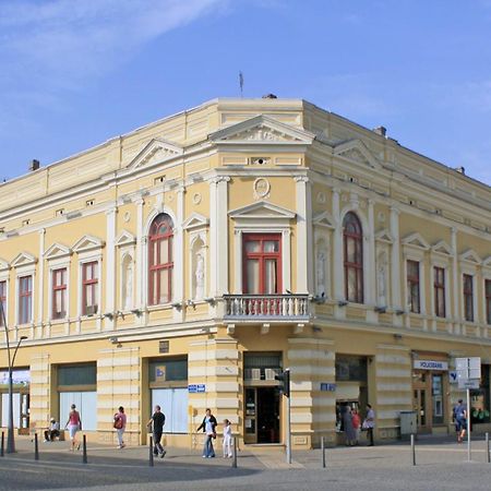 Apartmani Astral Šabac Buitenkant foto