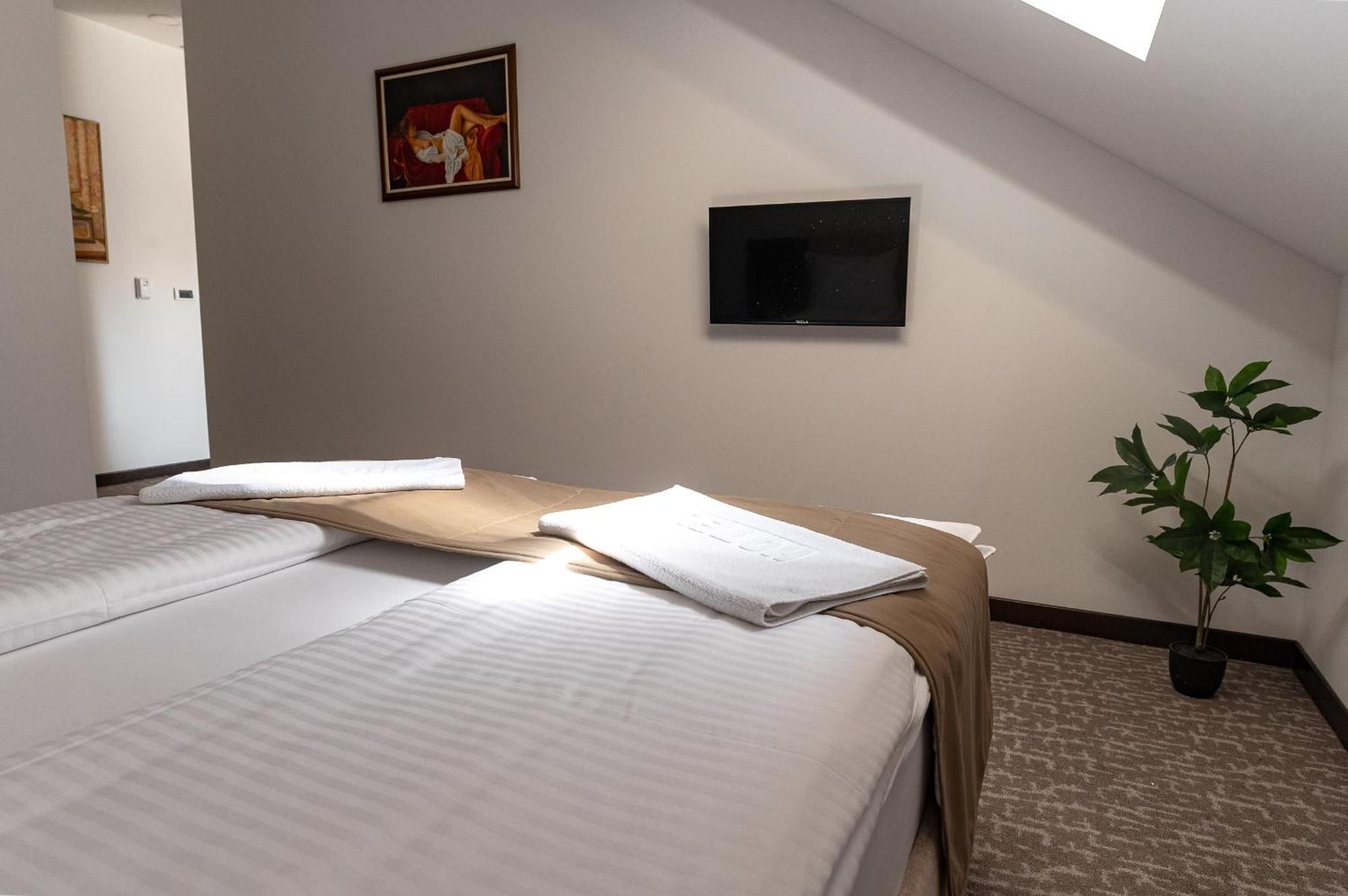 Apartmani Astral Šabac Buitenkant foto