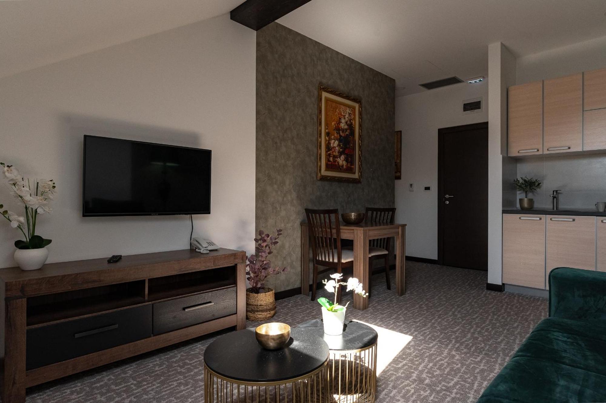 Apartmani Astral Šabac Buitenkant foto