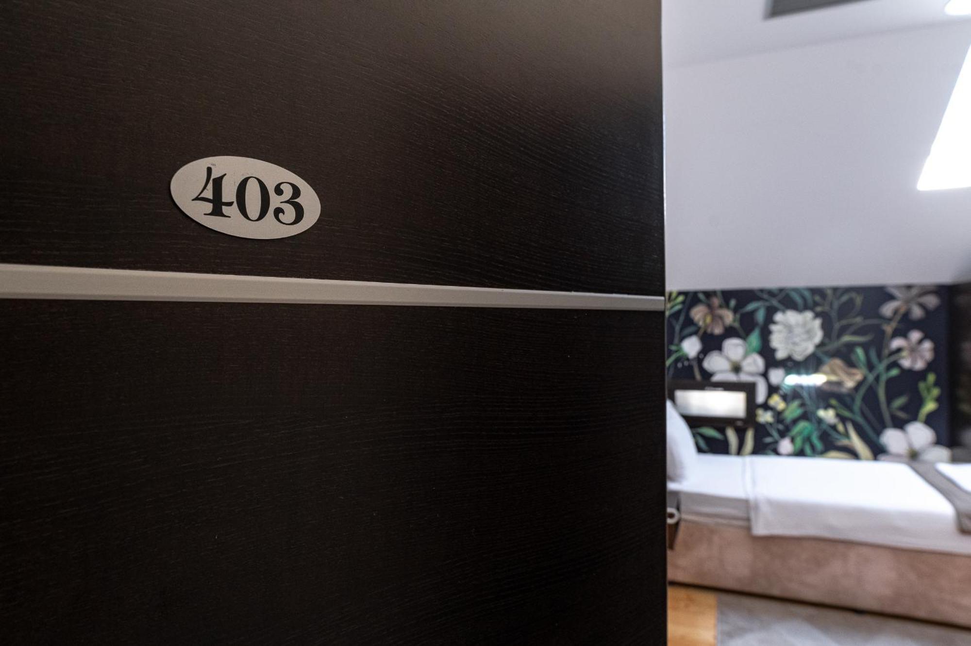 Apartmani Astral Šabac Buitenkant foto